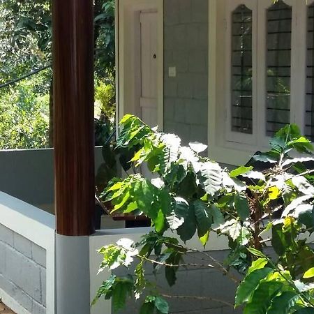Hotel Leisure Vacations Whispering Woods Madikeri Exterior foto