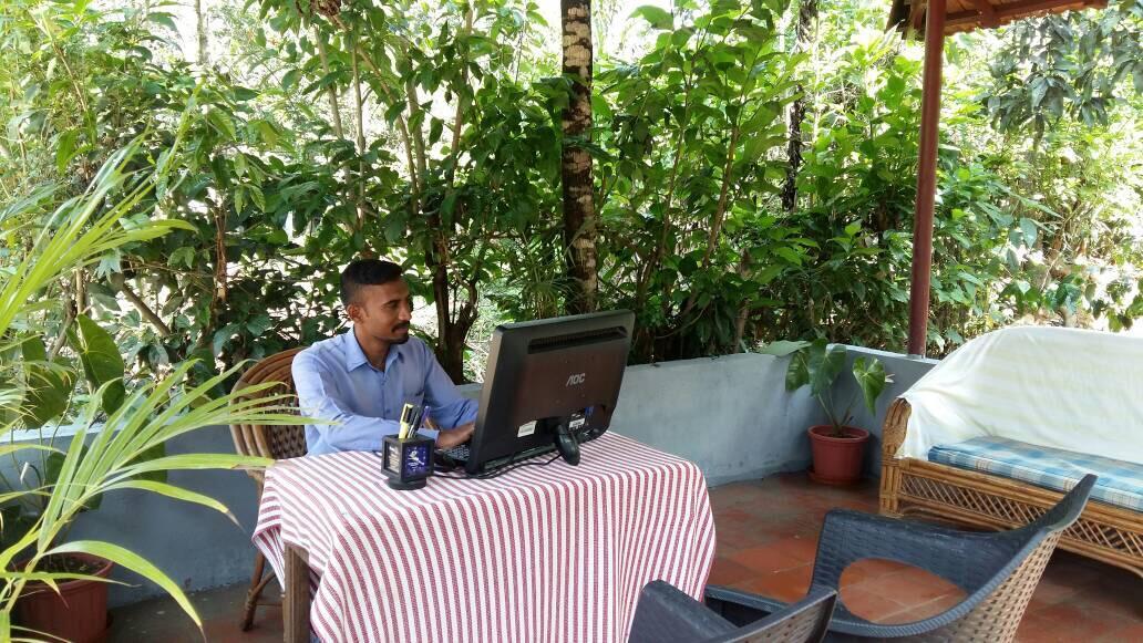 Hotel Leisure Vacations Whispering Woods Madikeri Exterior foto